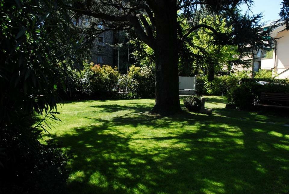 La Villa Del Cedro Monza Eksteriør billede
